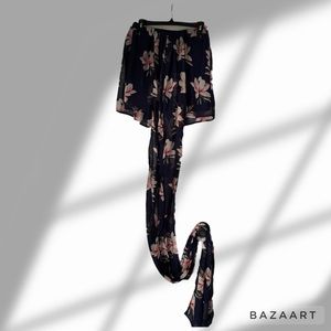 Versatile shorts! Can be wrapped around to make a top!